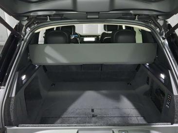 Land Rover Range Rover Autobiography P550e — photo 18
