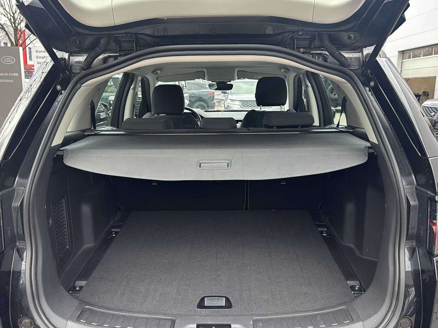 Land Rover Discovery Sport D150 AWD E.AHK*SitzHzg*TotWinkel - 2019 - Joinsteer - #7