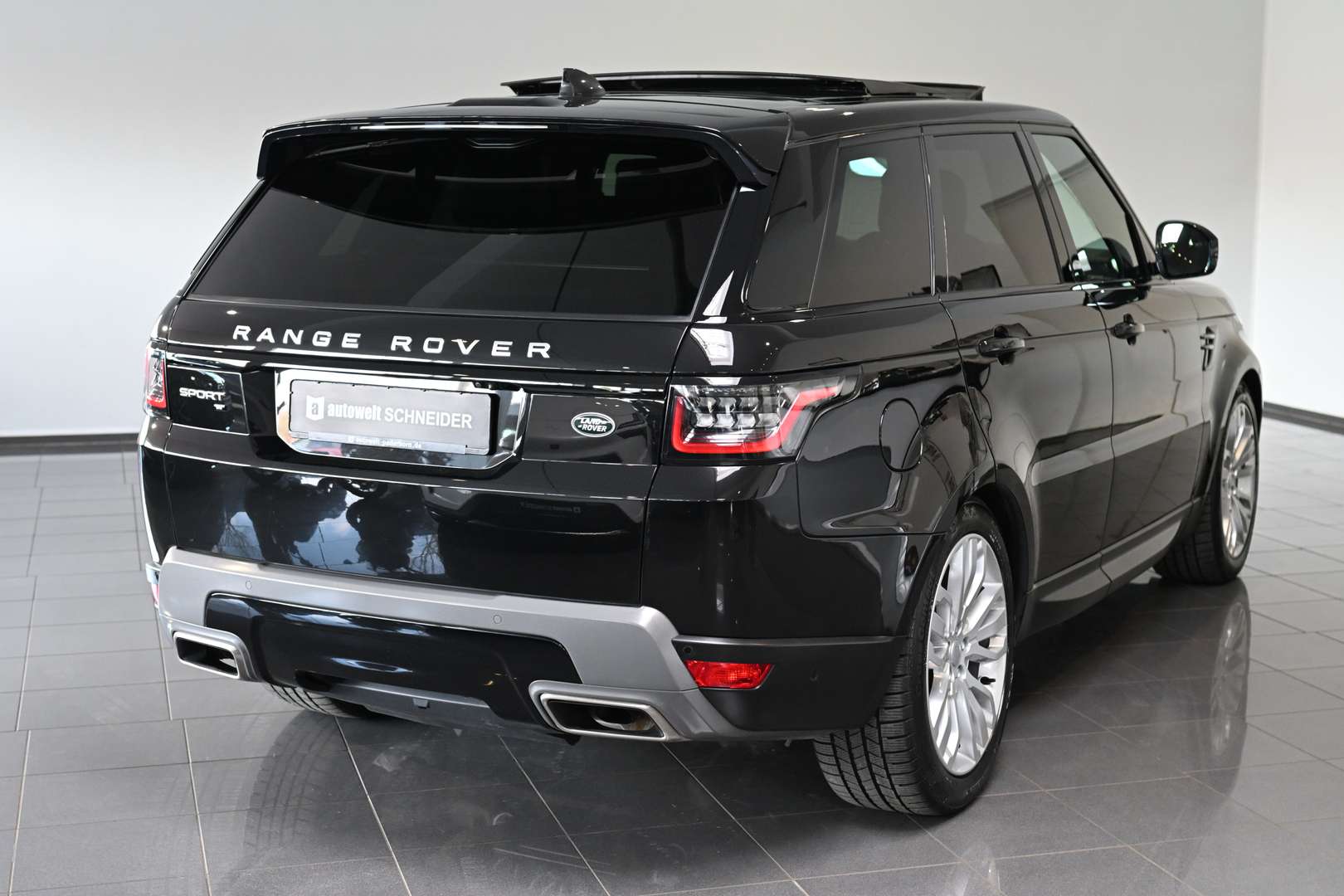 Land Rover Range Rover Sport SE AHK Pano TFT LED 21 D300 - 2021 - Joinsteer - #2