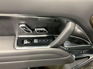 Land Rover Range Rover Autobiography P550e — photo 24