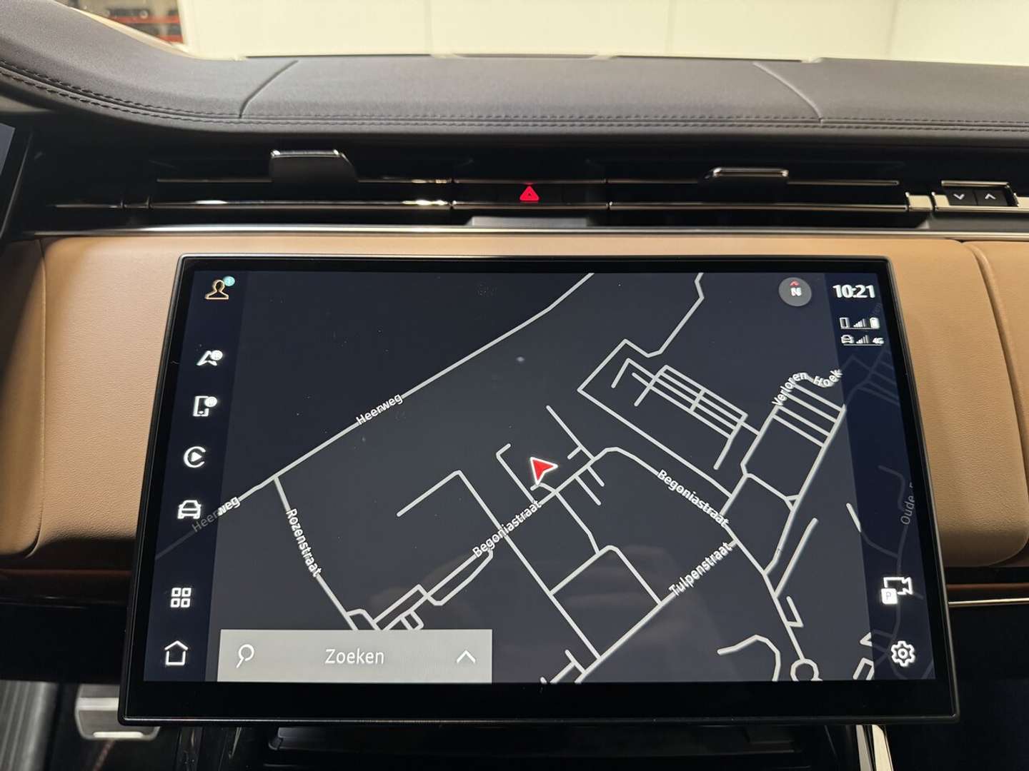 Land Rover Range Rover Sport Dynamic SE - Pano - Topstaat! 1Ste Eig! P440e - 2023 - Joinsteer - #14