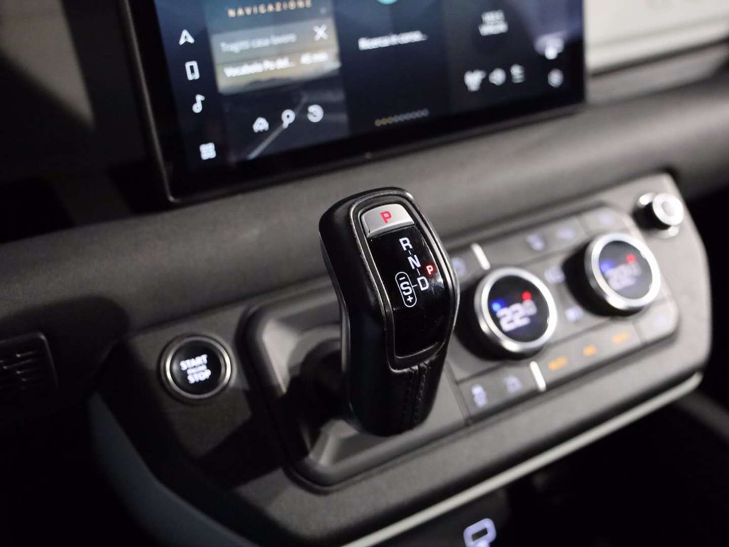 Land Rover Defender 90 X-dynamic Se Awd 3.0d I6 Mhev 200cv Auto - 2023 - Joinsteer - #12