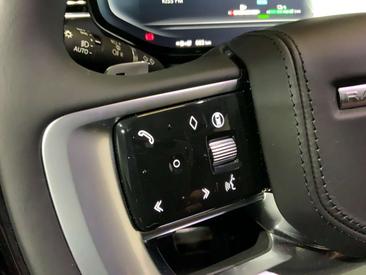 Land Rover Range Rover Autobiography P550e — photo 24