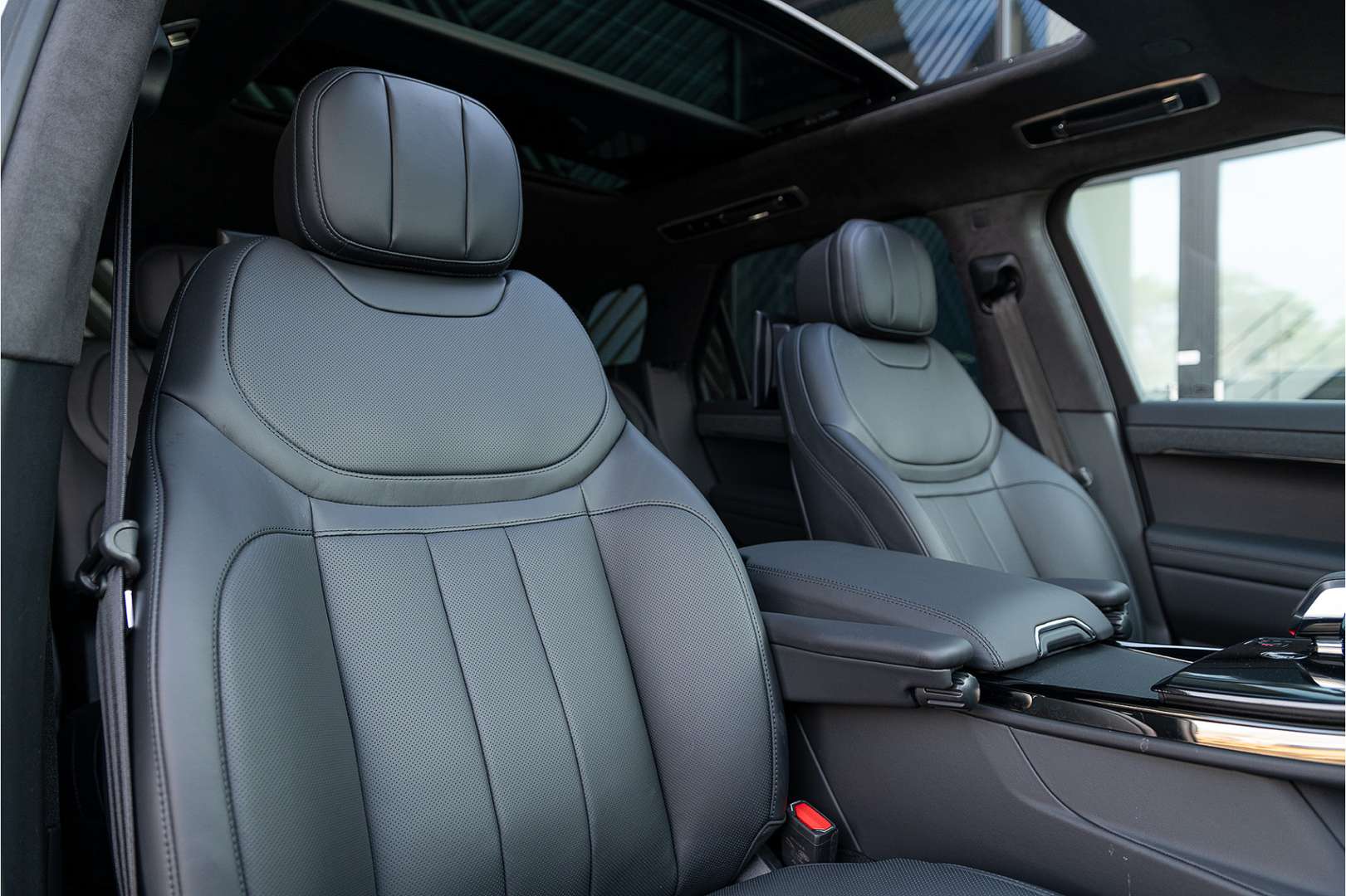 Land Rover Range Rover Sport Autobiography P550e - 2025 - Joinsteer - #5