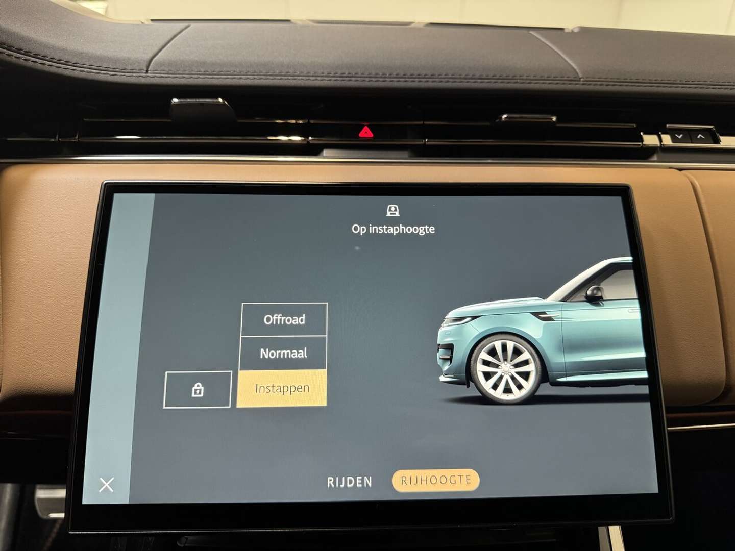 Land Rover Range Rover Sport Dynamic SE - Pano - Topstaat! 1Ste Eig! P440e - 2023 - Joinsteer - #19