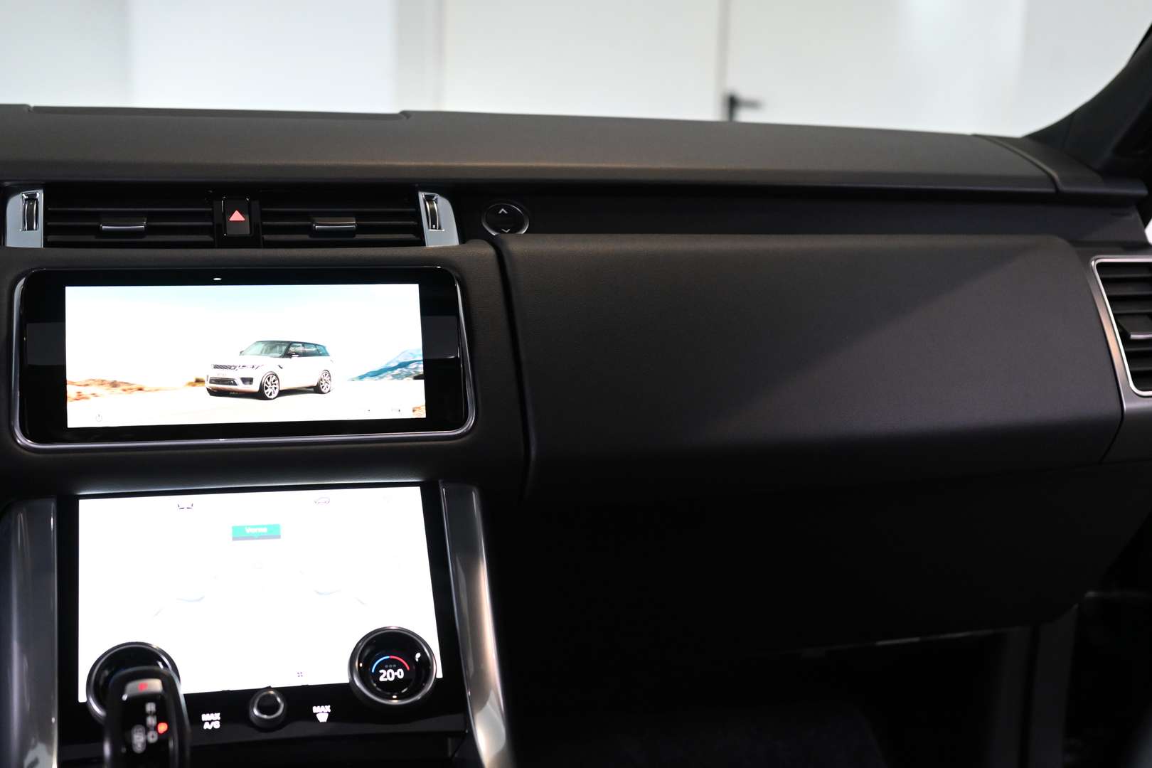 Land Rover Range Rover Sport SE AHK Pano TFT LED 21 D300 - 2021 - Joinsteer - #18