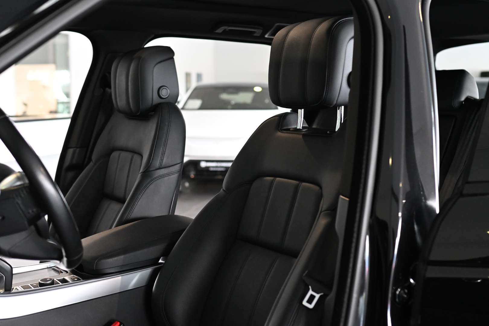 Land Rover Range Rover Sport SE AHK Pano TFT LED 21 D300 - 2021 - Joinsteer - #19