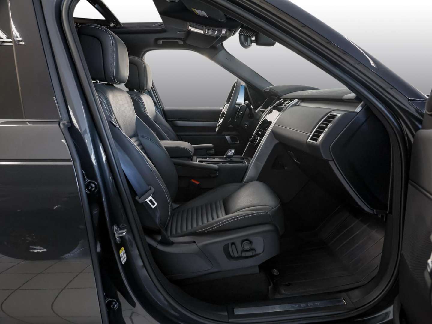 Land Rover Discovery D250 Dynamic SE NAVI SD ACC HUD AHK - 2025 - Joinsteer - #3