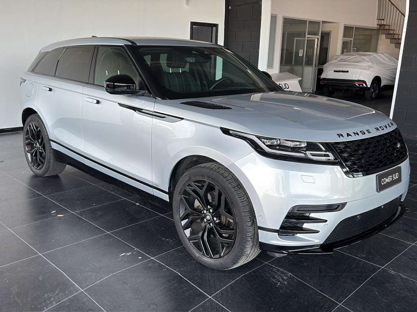 Land Rover Range Rover Velar 2.0 Si4 R-Dynamic SE - 2022 - Joinsteer - #3