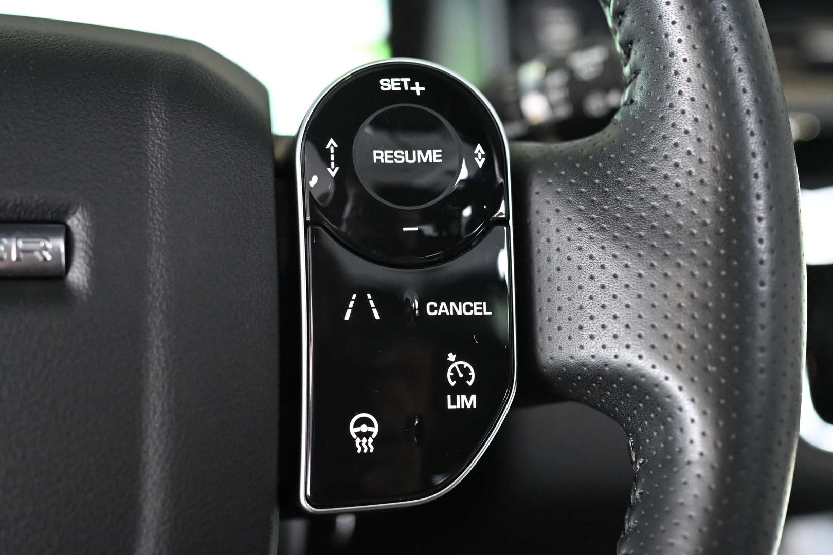 Land Rover Range Rover Sport SE AHK Pano TFT LED 21 D300 - 2021 - Joinsteer - #22