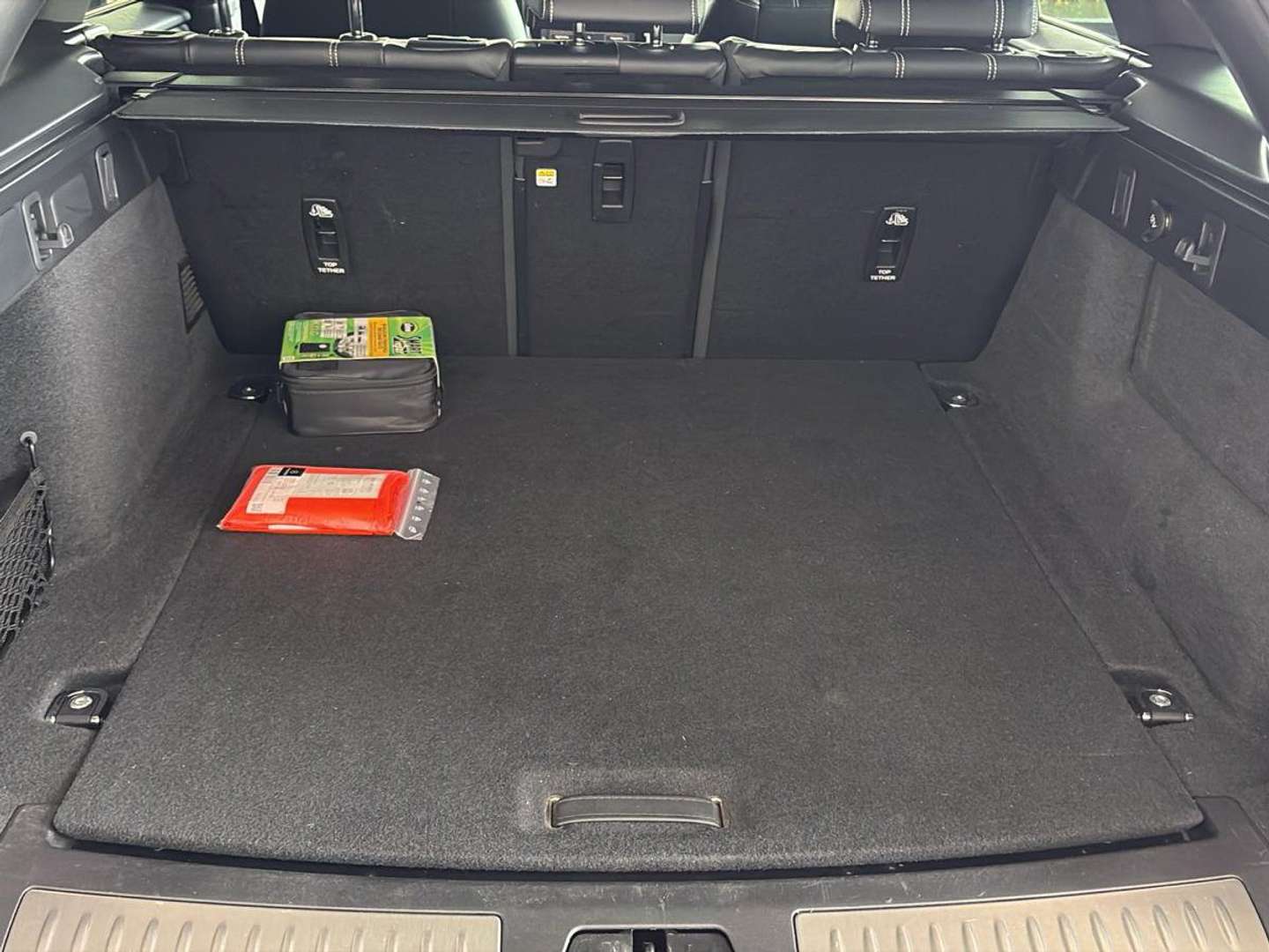 Land Rover Range Rover Velar 2.0 Si4 R-Dynamic SE - 2022 - Joinsteer - #6