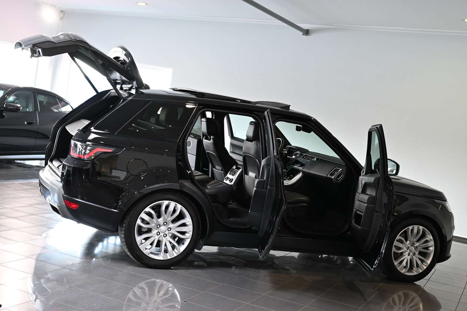 Land Rover Range Rover Sport SE AHK Pano TFT LED 21 D300 - 2021 - Joinsteer - #24