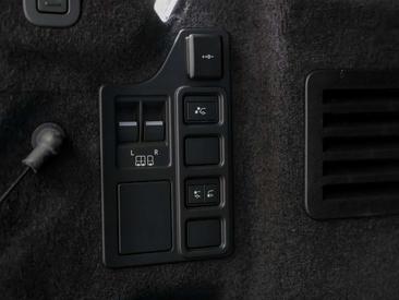 Land Rover Discovery D250 Dynamic SE NAVI SD ACC HUD AHK — photo 11