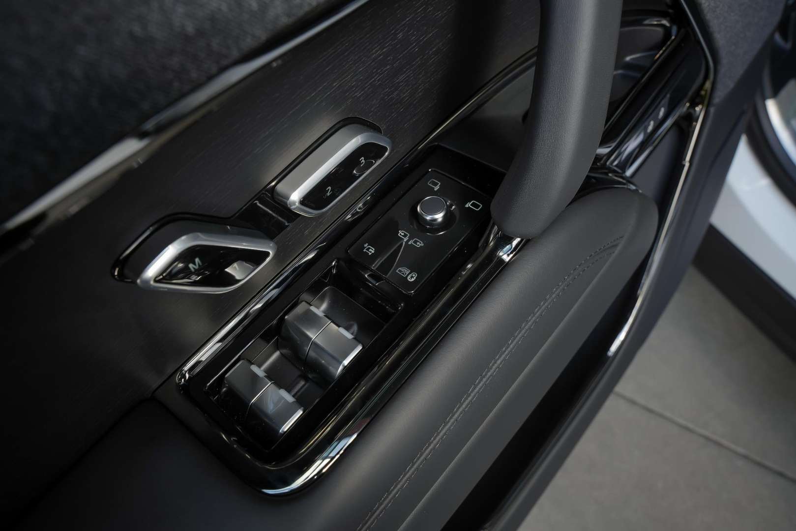 Land Rover Range Rover Sport P460e Dynamic 3.0 460pk HSE PHEV - 2025 - Joinsteer - #13