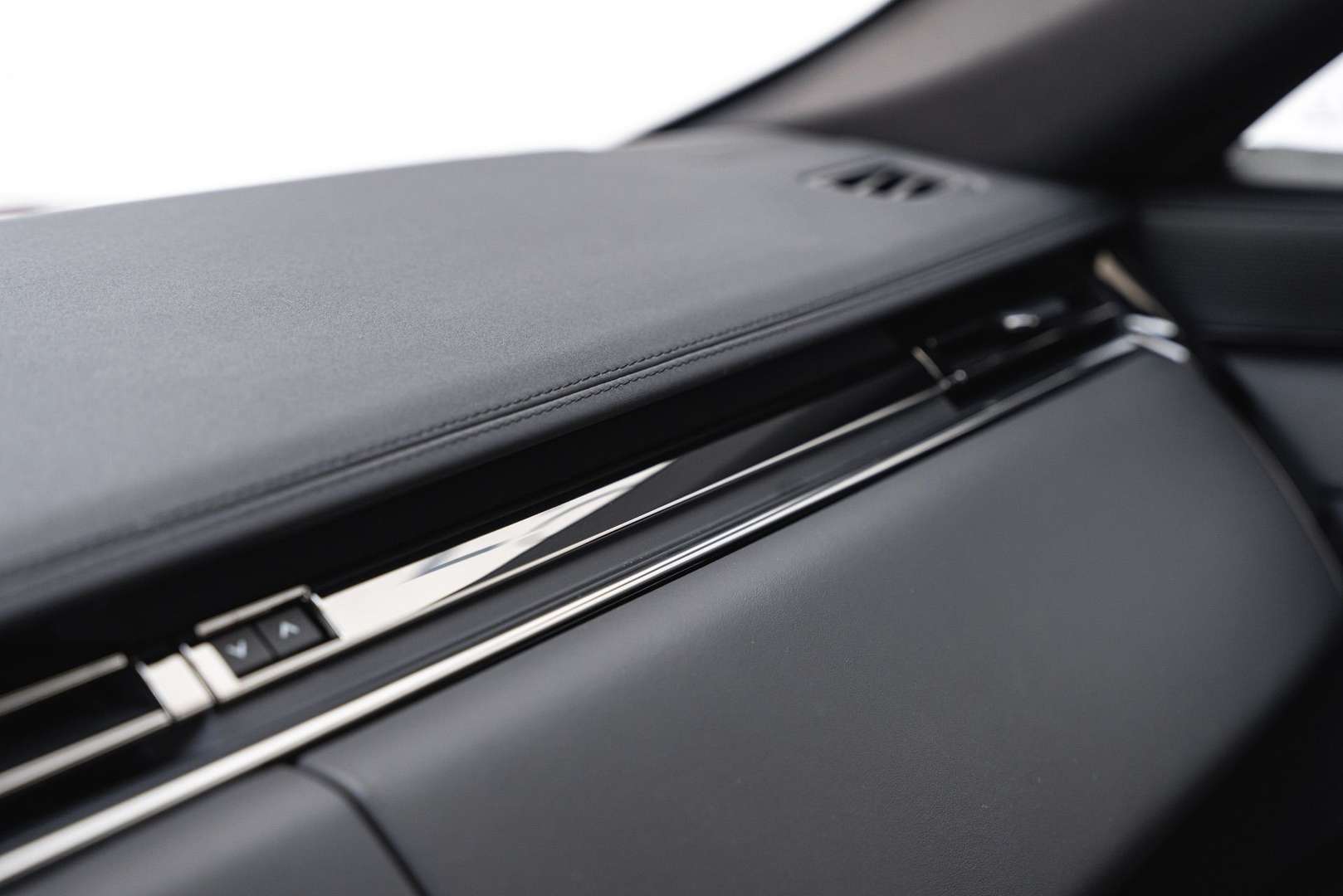 Land Rover Range Rover Sport D300 3.0 HSE DYNAMIC Mild-Hybrid - 2023 - Joinsteer - #38