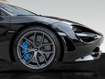 McLaren 720S Spider — photo 10