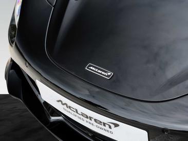 McLaren 720S Spider — photo 15