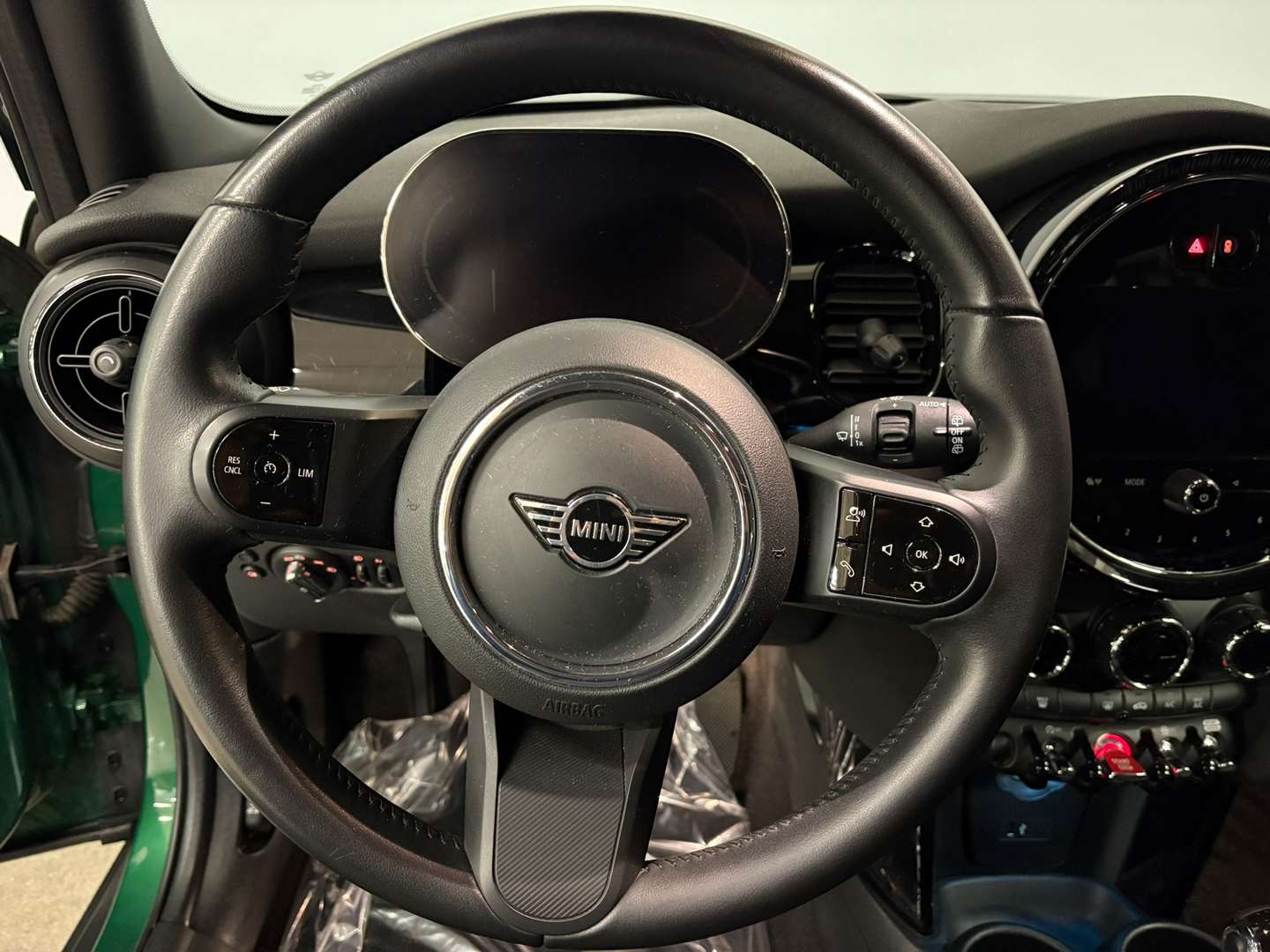 Mini 5 Portes Essential Cooper - 2023 - Joinsteer - #10