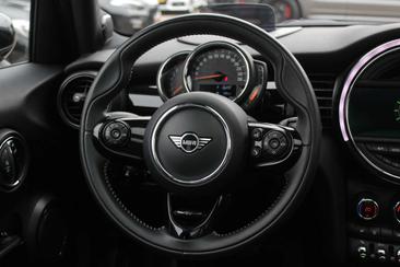 Mini Cooper Série Spéciale Cooper — photo 9