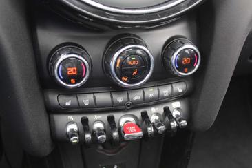Mini Cooper Série Spéciale Cooper — photo 15