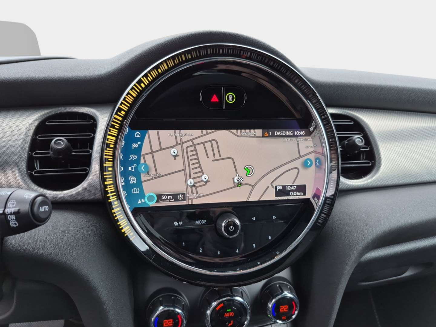 Mini Electric Yours Cooper SE - 2023 - Joinsteer - #17