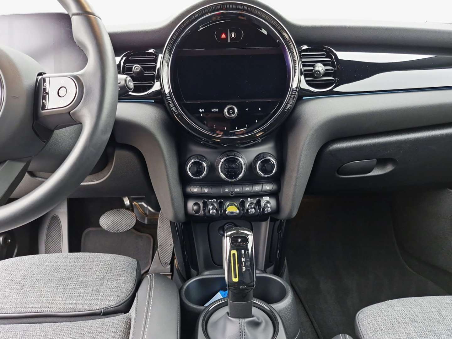 Mini Electric Classic Cooper SE - 2023 - Joinsteer - #13