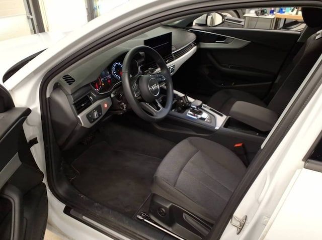 Audi A4 Avant 35 TDI S Tronic - 2024 - Joinsteer - #3