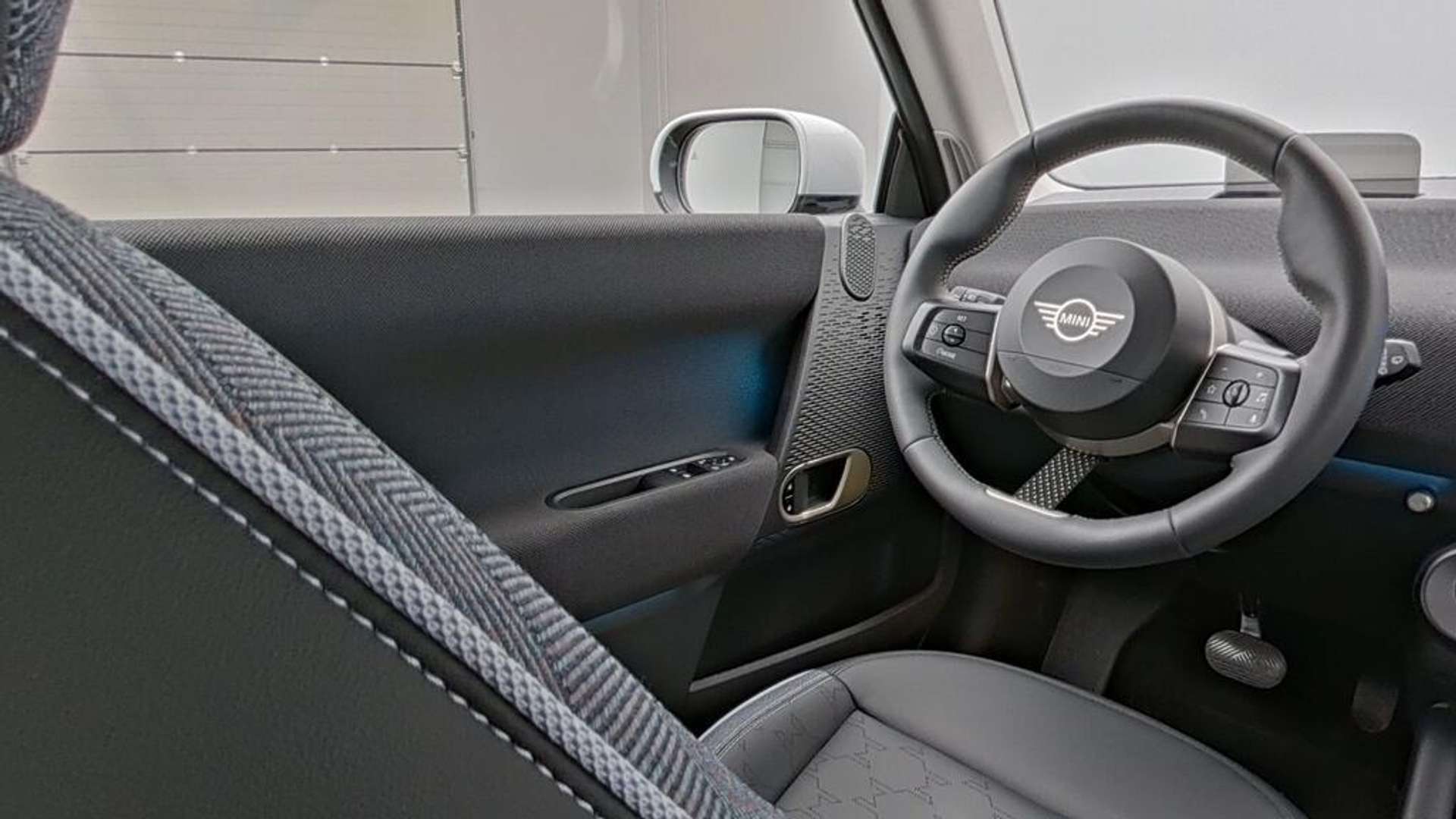 Mini Electric Classic Cooper E - 2025 - Joinsteer - #22