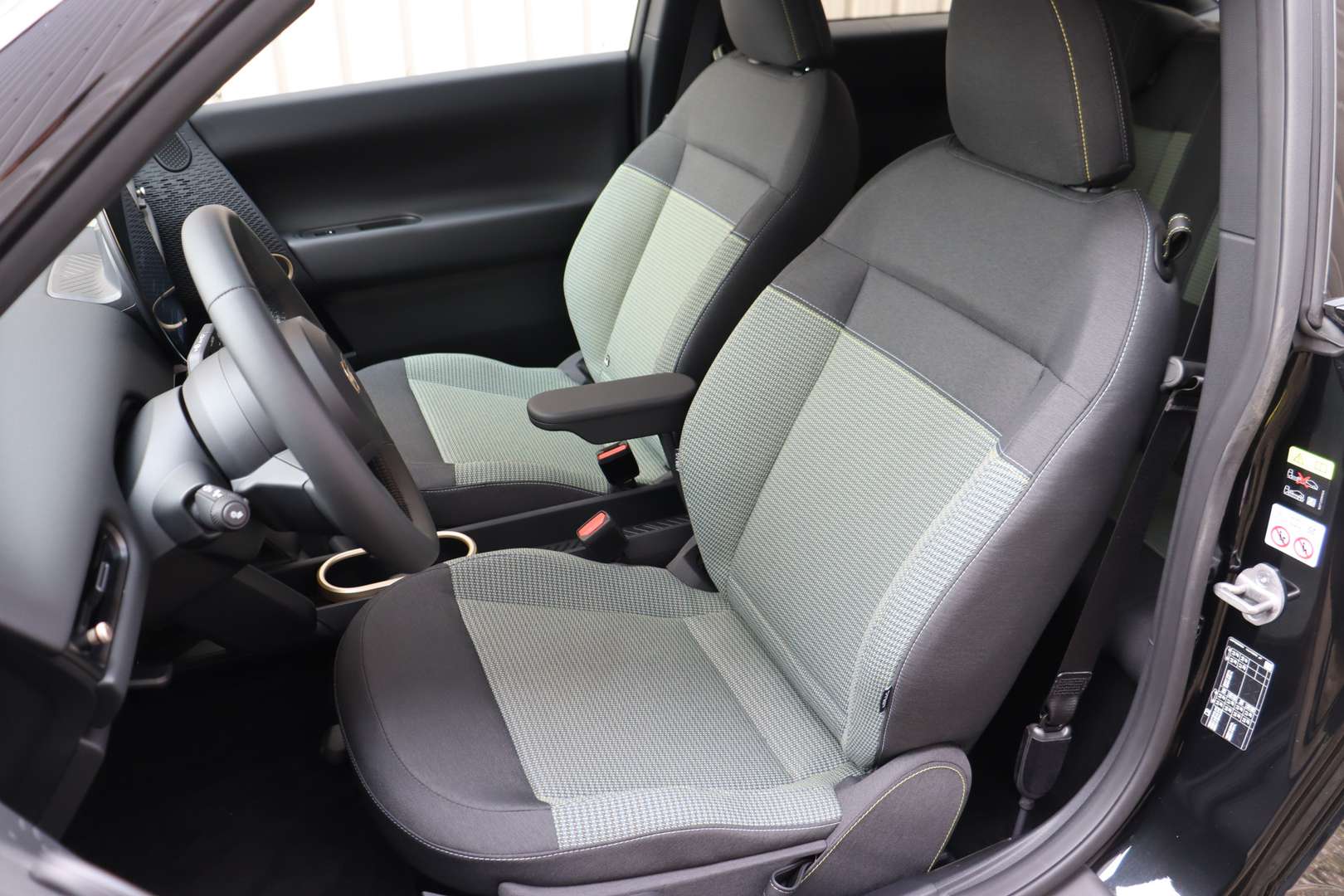 Mini Electric Essential Cooper E - 2026 - Joinsteer - #3