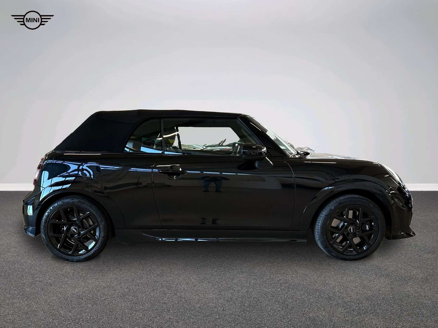 Mini Cabrio JCW Cooper - 2025 - Joinsteer - #2