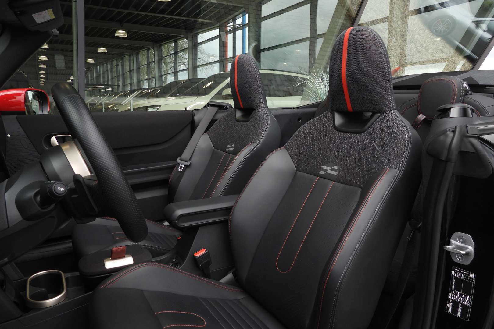 Mini Cabrio JCW John Cooper Works - 2025 - Joinsteer - #22