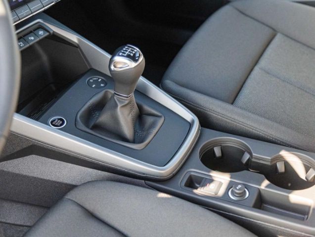 Audi A3 Sportback Advanced 30 TFSI Schaltgetriebe - 2025 - Joinsteer - #11