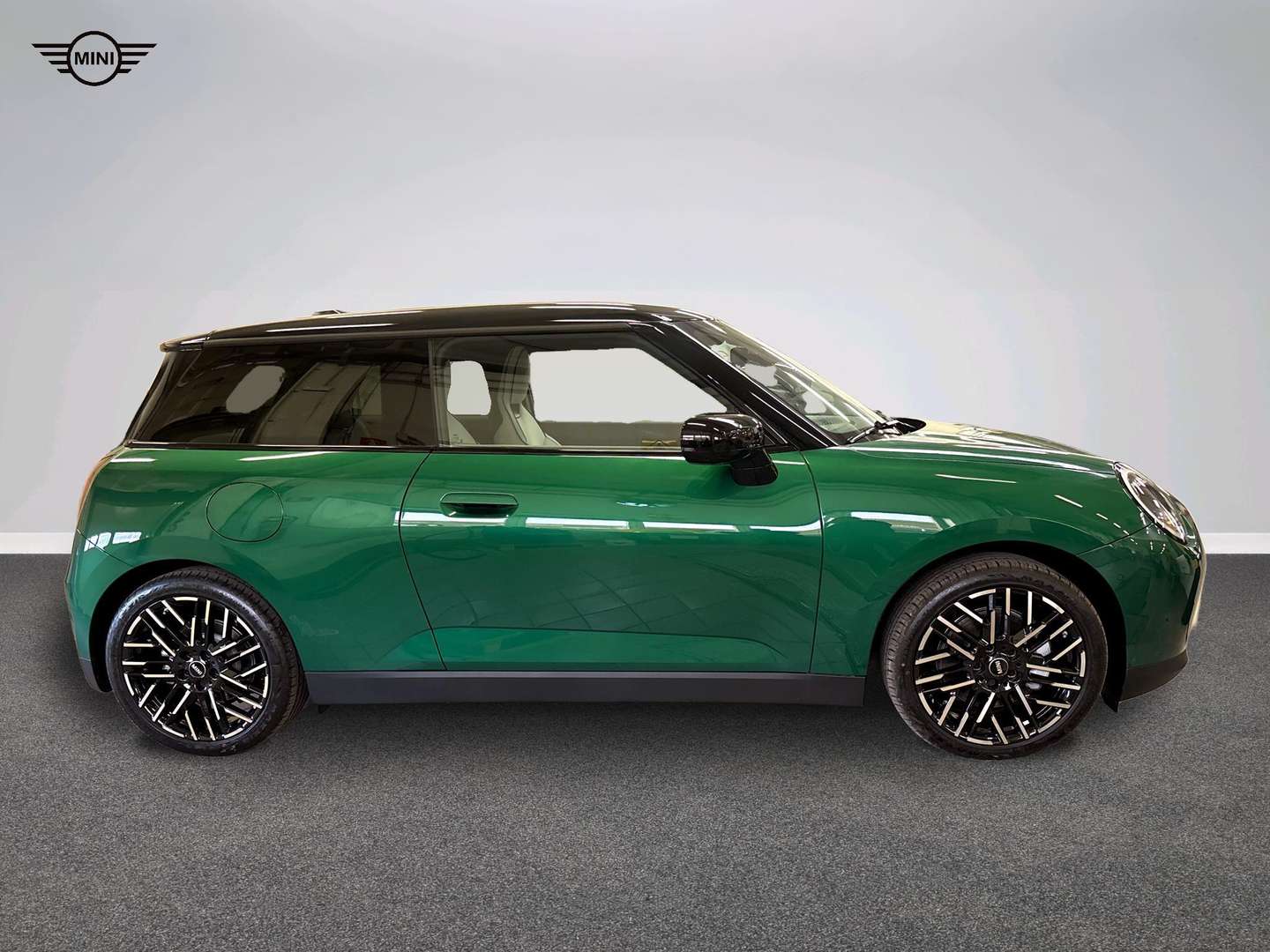 Mini Electric Favoured Cooper SE - 2025 - Joinsteer - #2