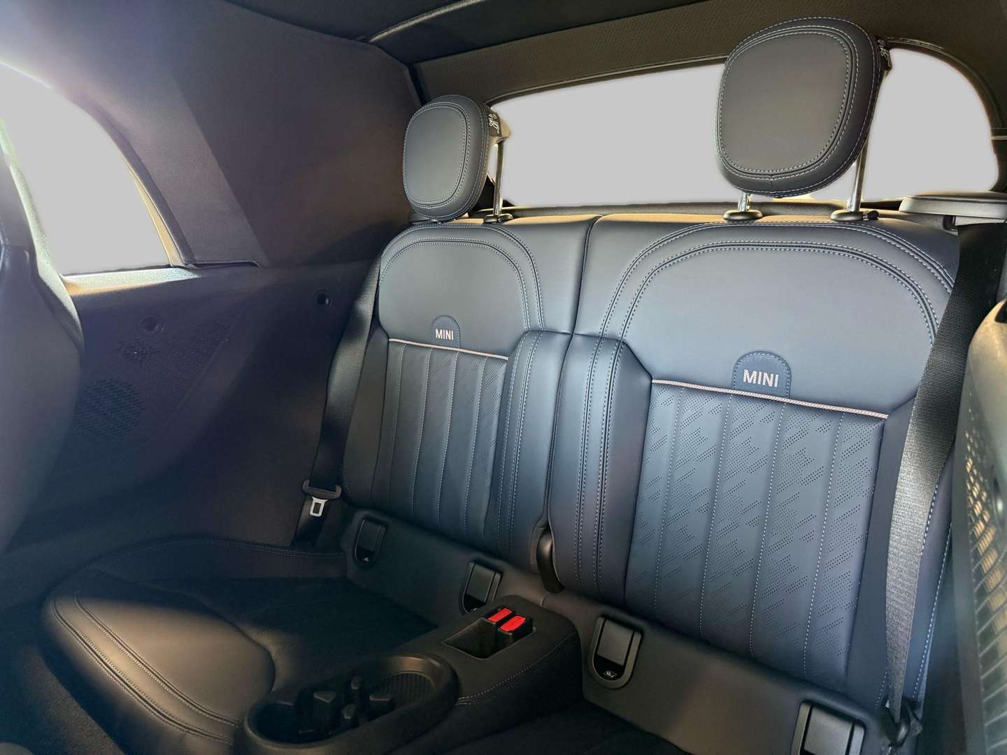 Mini Cabrio Favoured Cooper - 2025 - Joinsteer - #17