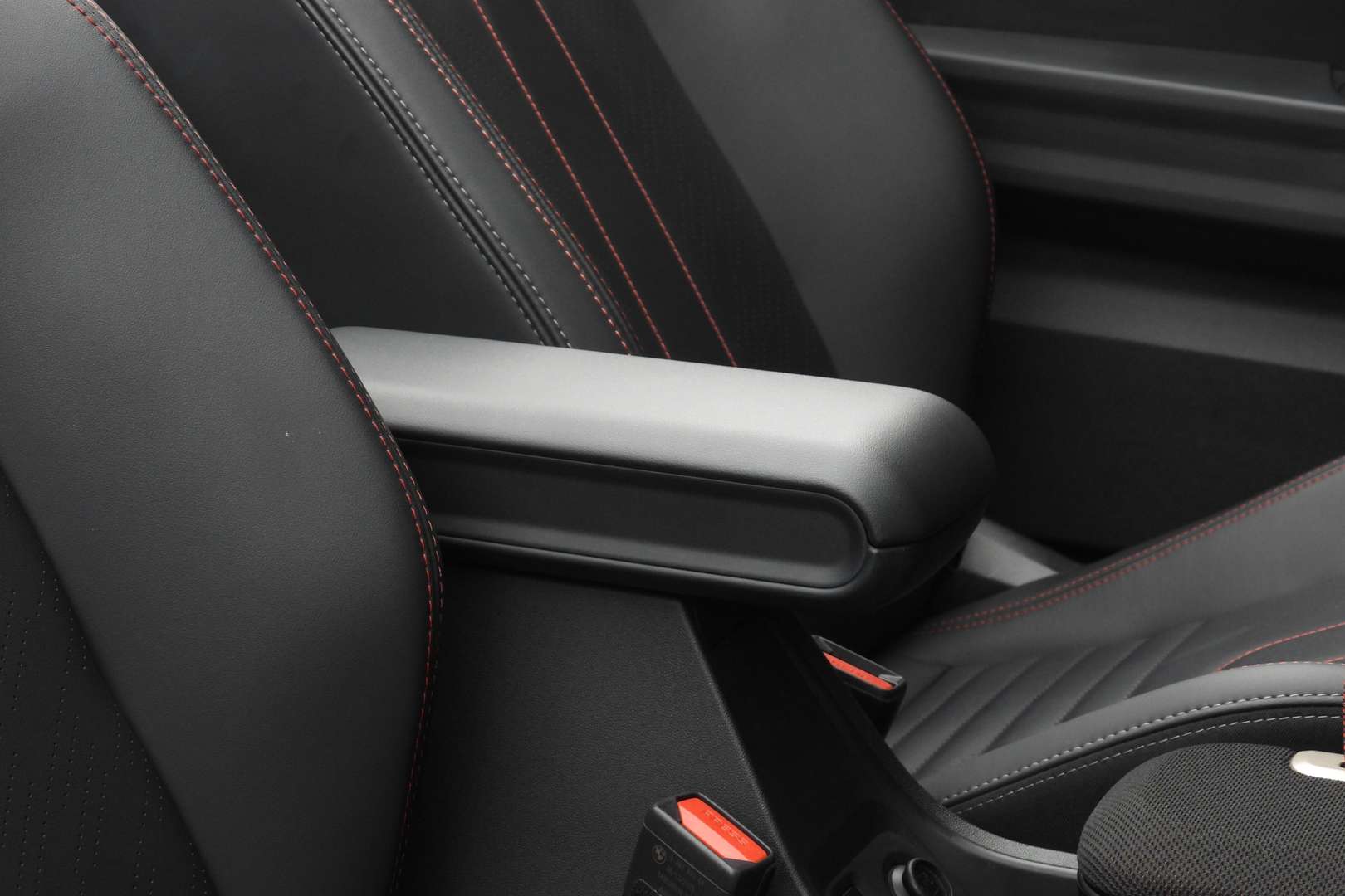 Mini Cabrio JCW John Cooper Works - 2025 - Joinsteer - #40