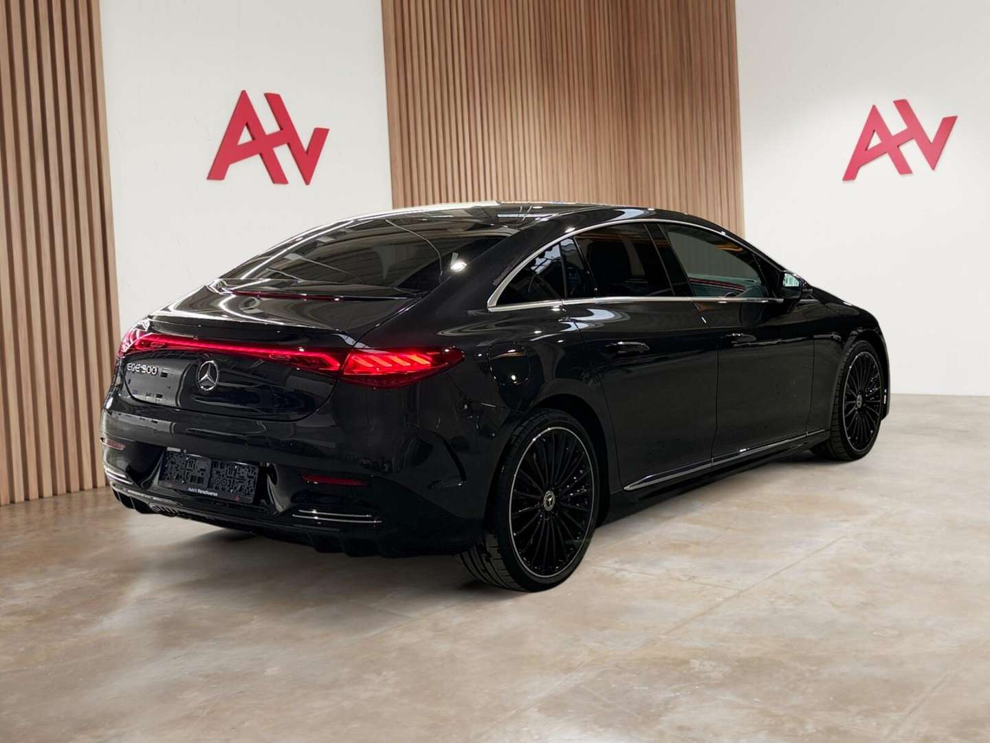 Mercedes EQE 300 AMG Line - 2024 - Joinsteer - #4