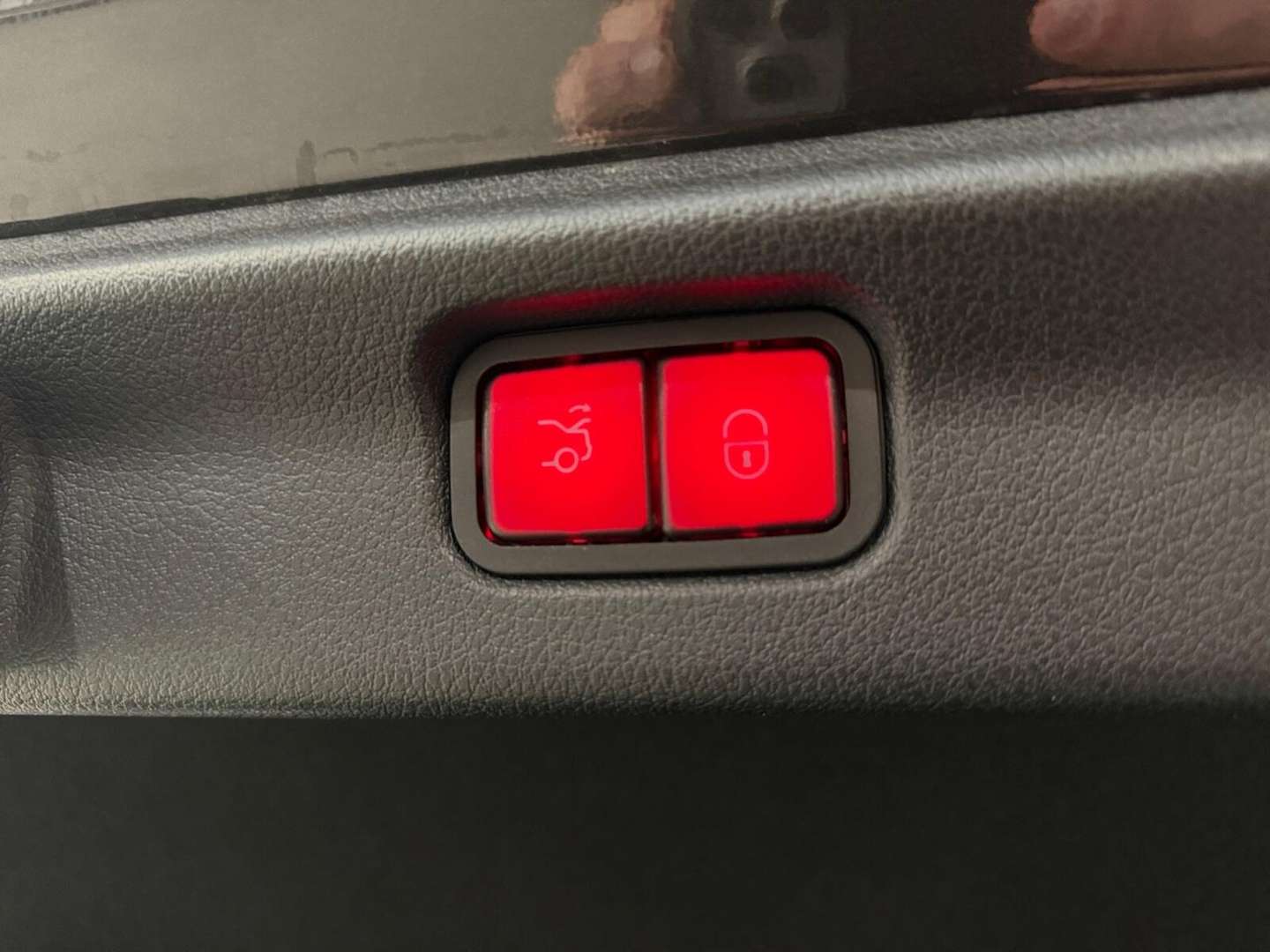 Mercedes EQE 300 AMG Line - 2024 - Joinsteer - #23