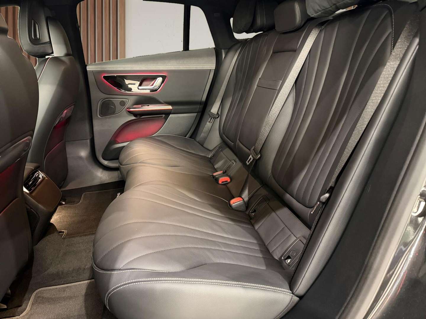 Mercedes EQE 300 AMG Line - 2024 - Joinsteer - #24