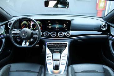 Mercedes AMG GT 43 AMG Line — photo 13