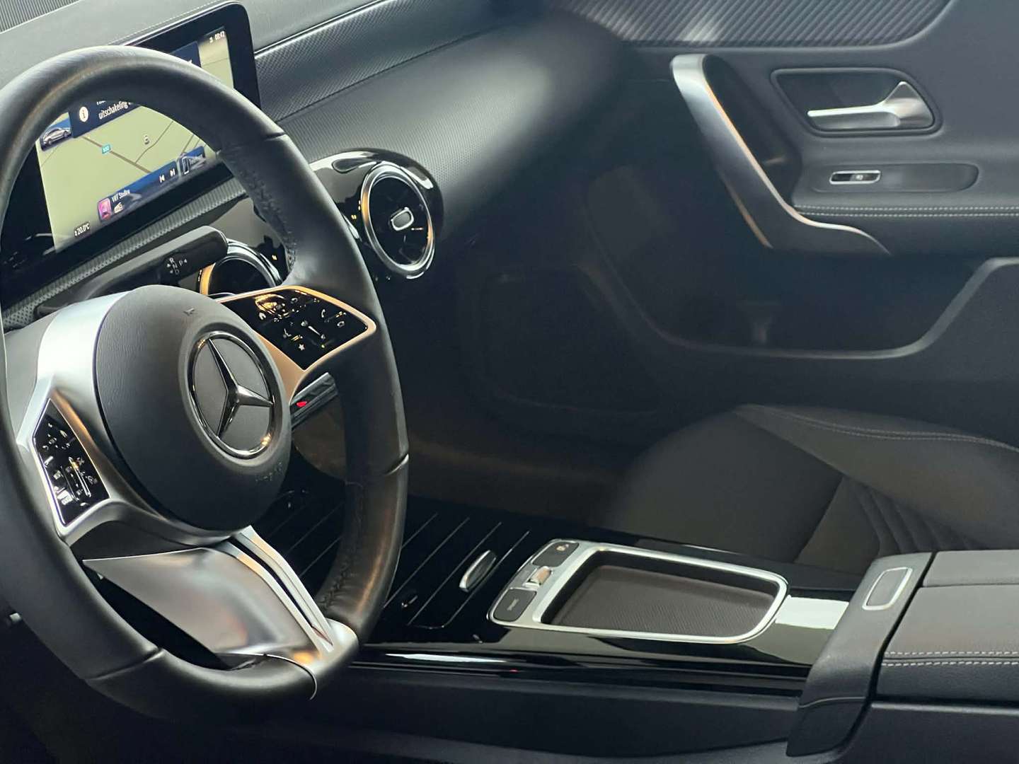 Mercedes CLA Shooting Break 180 - 2025 - Joinsteer - #4