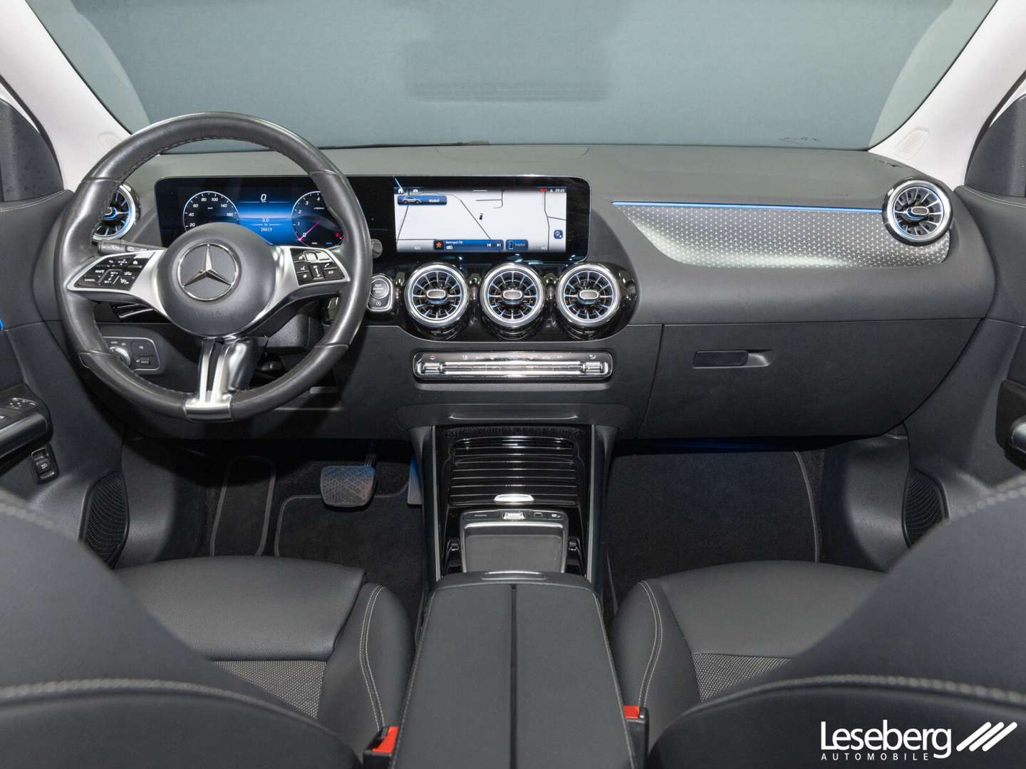 Mercedes GLA 200 200 Night - 2024 - Joinsteer - #16