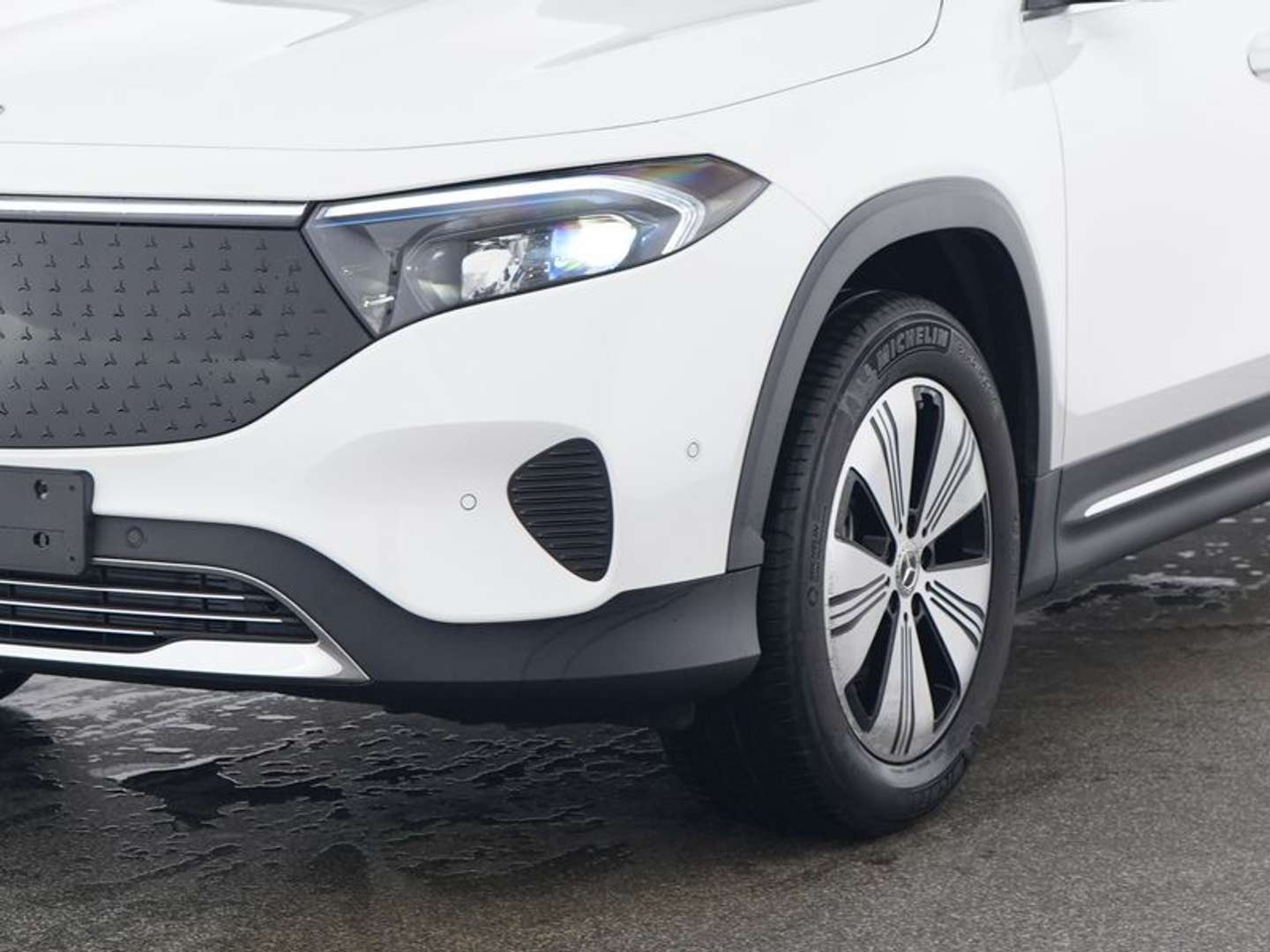 Mercedes EQB 300 Progressive - 2025 - Joinsteer - #3