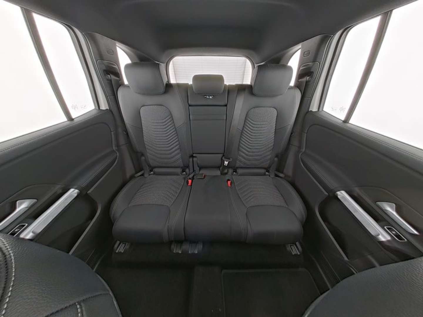 Mercedes EQB 300 Progressive - 2025 - Joinsteer - #8