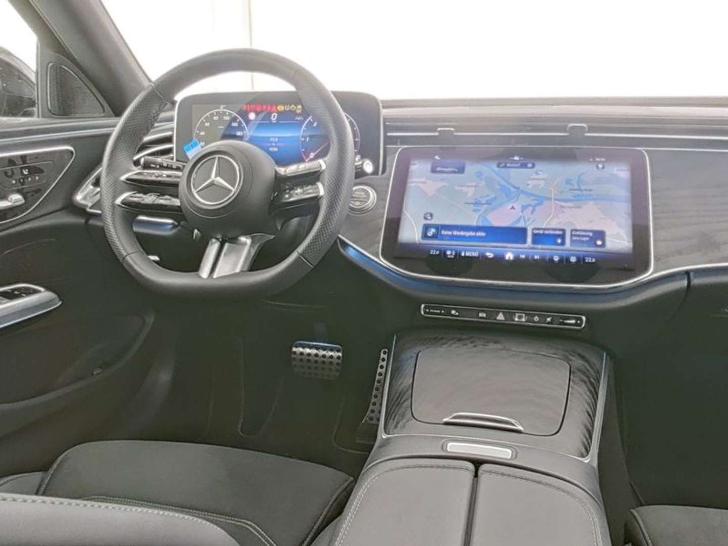 Mercedes Classe E 220 Night Edition - 2025 - Joinsteer - #6