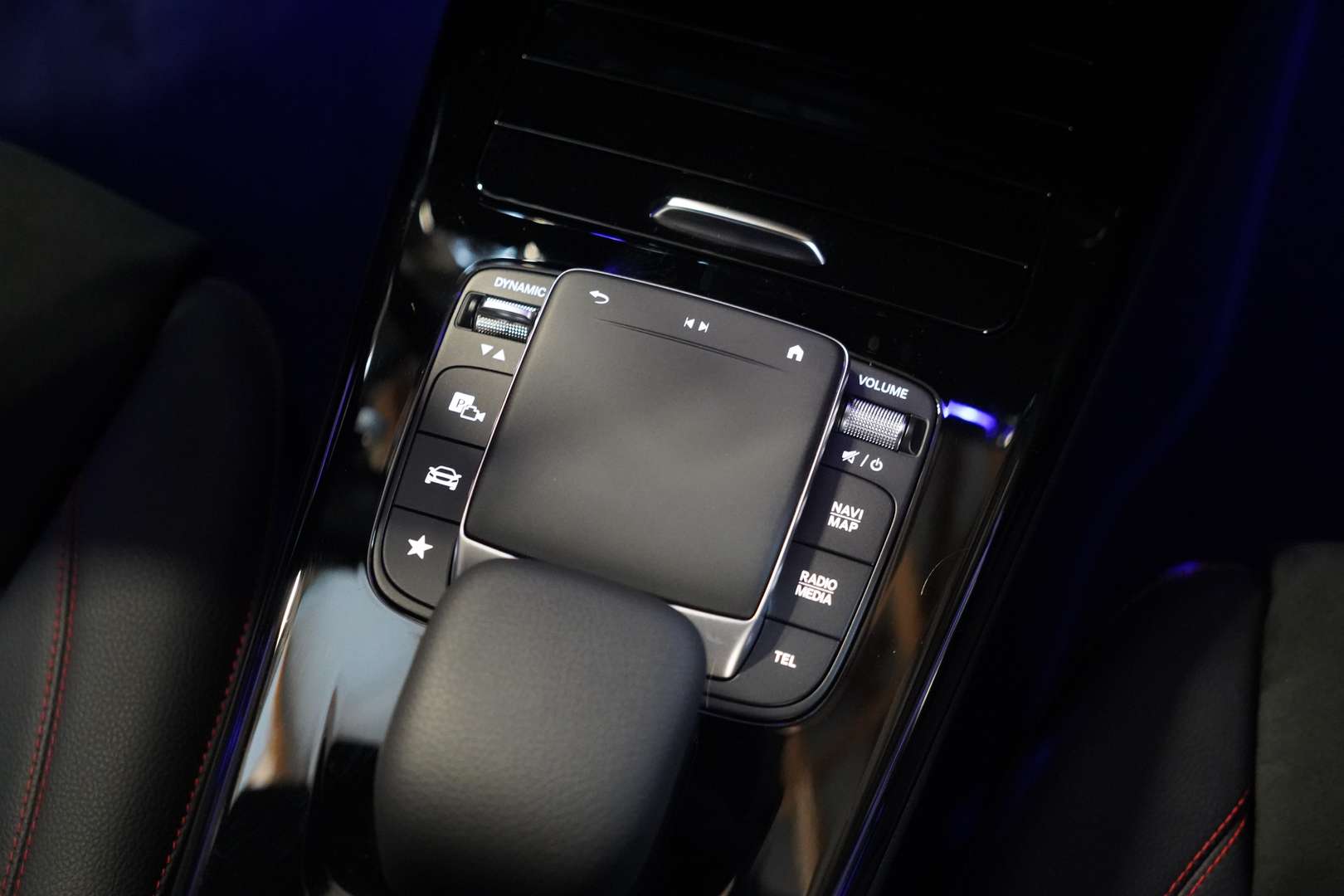 Mercedes CLA 200 200 AMG Line - 2023 - Joinsteer - #38