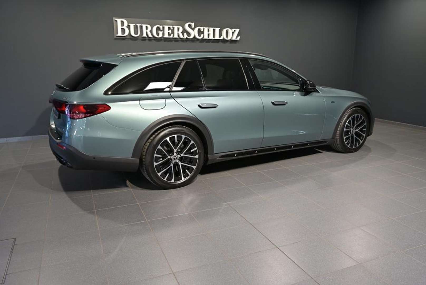 Mercedes Classe E 300 Avantgarde - 2025 - Joinsteer - #2