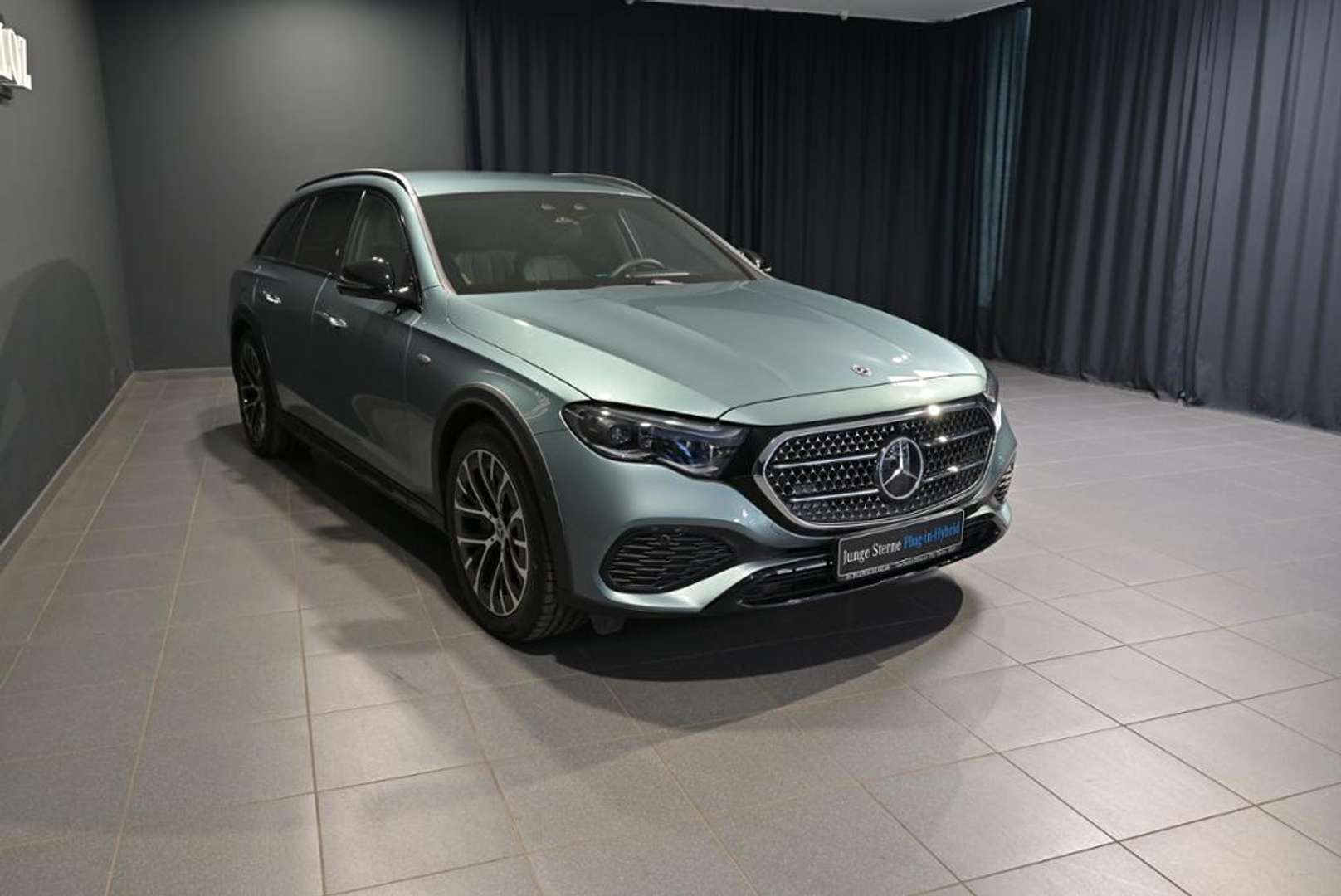 Mercedes Classe E 300 Avantgarde - 2025 - Joinsteer - #21