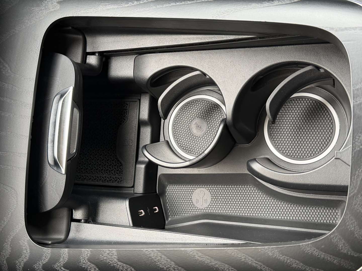 Mercedes Classe E 200 AVANTGARDE - 2024 - Joinsteer - #42