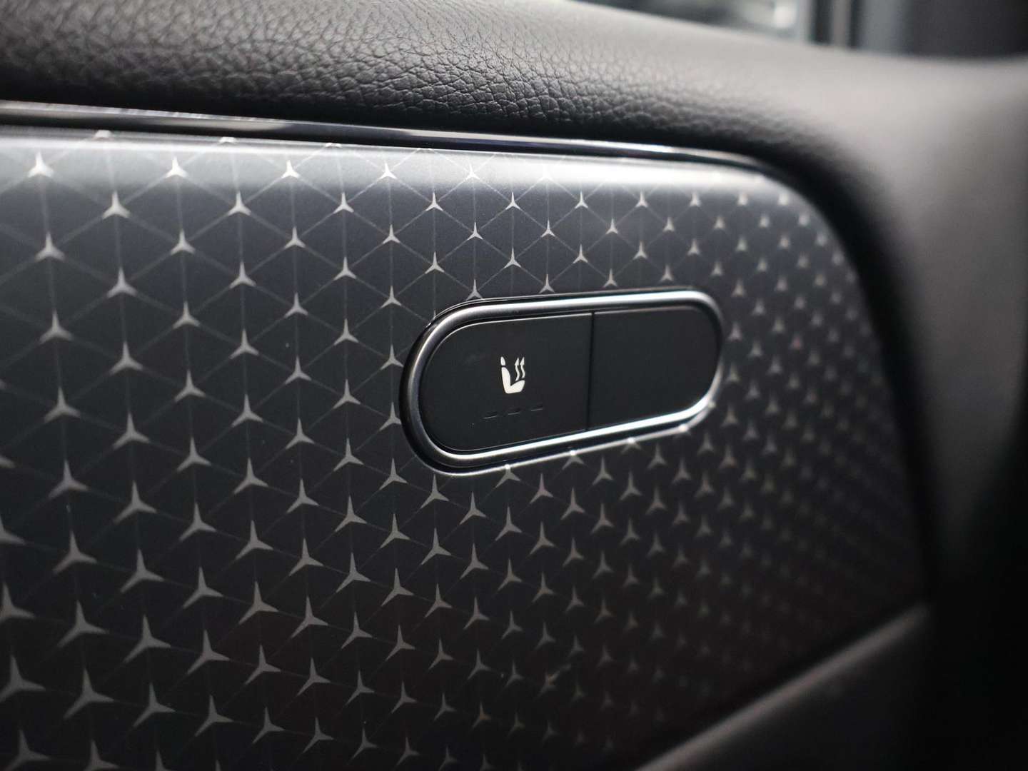 Mercedes GLB 180 Business - 2025 - Joinsteer - #21