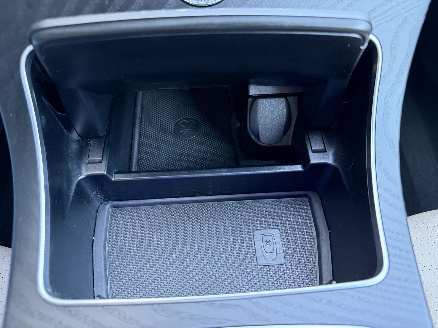 Mercedes Classe C Coupé 220 AMG Line - 2023 - Joinsteer - #39